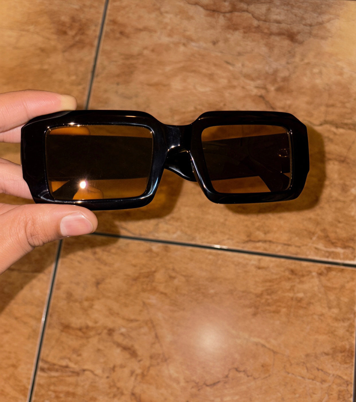 black sunglasses square shades yellow tint baddie sunglasses 